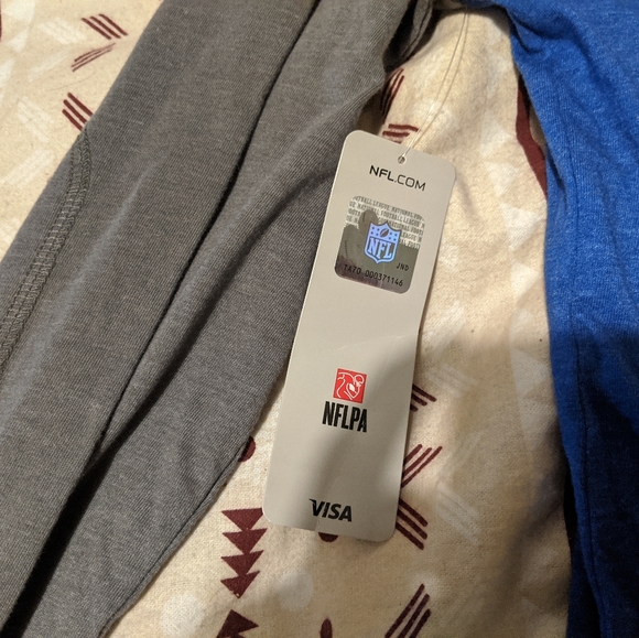 Throwback Seattle Seahawks Thin Hoodie - Picture 6 of 8